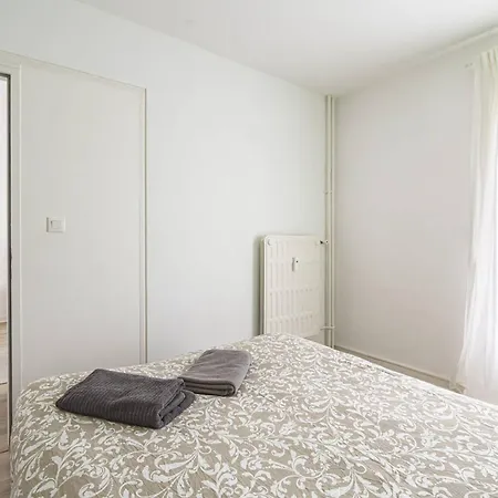 Apartment Lumineux Avec Wifi Au Coeur De - Fr-1-870-25 Reims