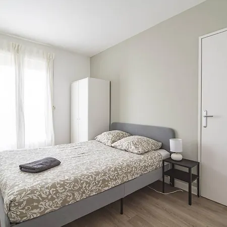 Apartment Lumineux Avec Wifi Au Coeur De - Fr-1-870-25 *